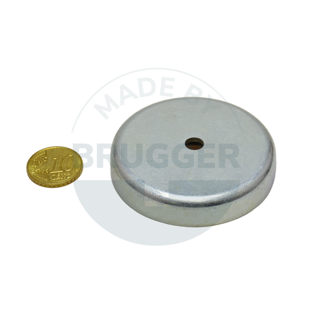 Pot magnet made of hard ferrite steel housing with cylinder bore galvanised 57mm | © Brugger GmbH