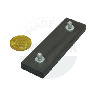 Gummierte Magnetsysteme rechteckig schwarz mit 2x Außengewinde M4 | © Brugger GmbH