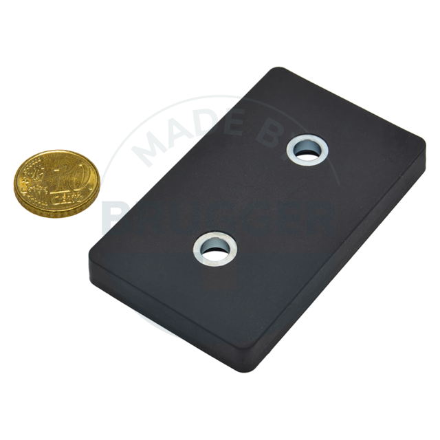 Gummierte Magnetsysteme rechteckig schwarz mit Bohrung und Senkung  | © BruggerGmbH