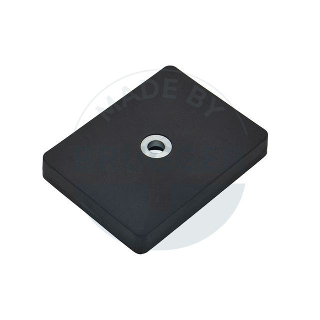 Gummierte Magnetsysteme rechteckig schwarz mit Bohrung und Senkung  | © BruggerGmbH