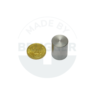 Bar grips of AlNiCo steel housing fitting tolerance h6 16mm | © Brugger GmbH
