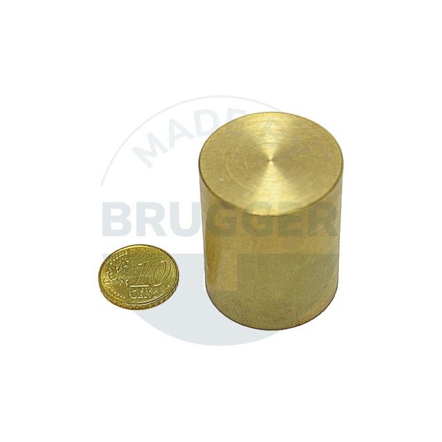 Aimant grappin en NdFeB boîtier en laiton et tolérances d'ajustement h6 32mm | © Brugger GmbH