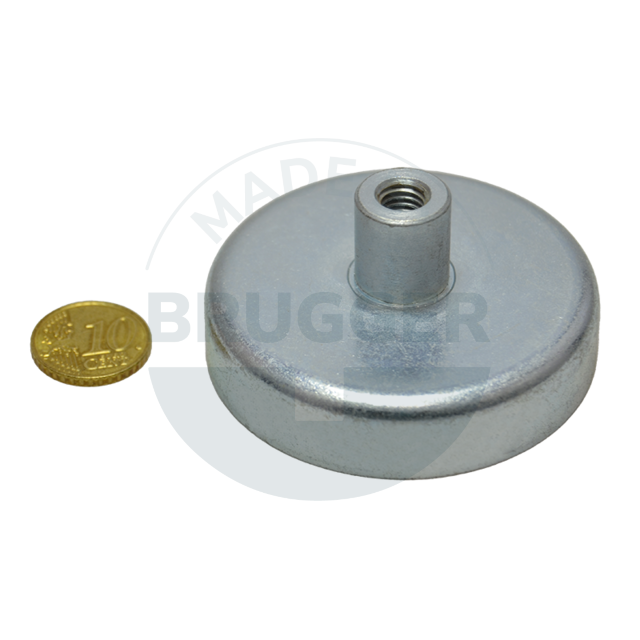Aimant à pot en ferrite dure boîtier en acier avec douille filetée galvanisé 63mm M8 | © Brugger GmbH