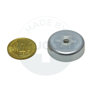 Pot magnet made of hard ferrite Steel housing with M4 internal thread  galvanised ⌀25mm | © Brugger GmbH