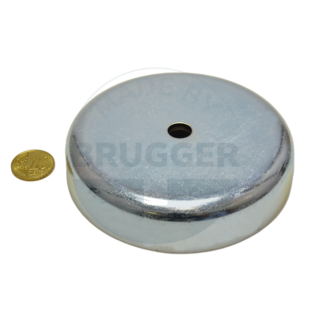 Pot magnet made of hard ferrite steel housing with cylinder bore galvanised 100mm | © Brugger GmbH
