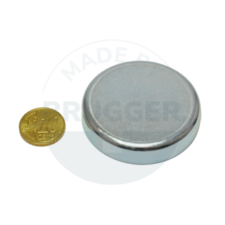 Pot magnet made of hard ferrite steel housing galvanised 50mm | © Brugger GmbH