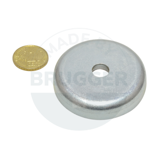 Topfmagnet aus NdFeB Stahlgehäuse gestanzt mit Bohrung und Senkung verzinkt 47mm | © Brugger GmbH