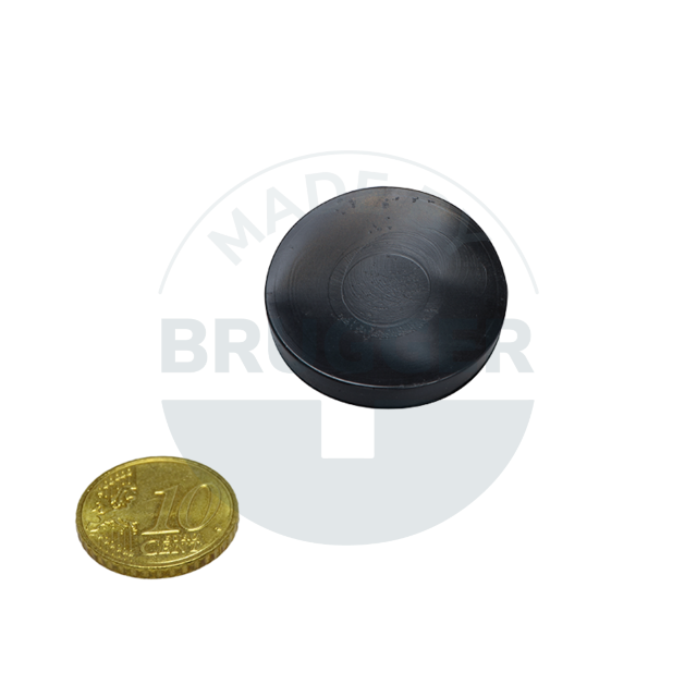 Rubber flap as protective cover for magnet systems ⌀25mm | © Brugger GmbH