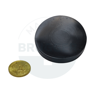 Gummiklappe als Schutzüberzug für Magnetsysteme ⌀50mm | © Brugger GmbH
