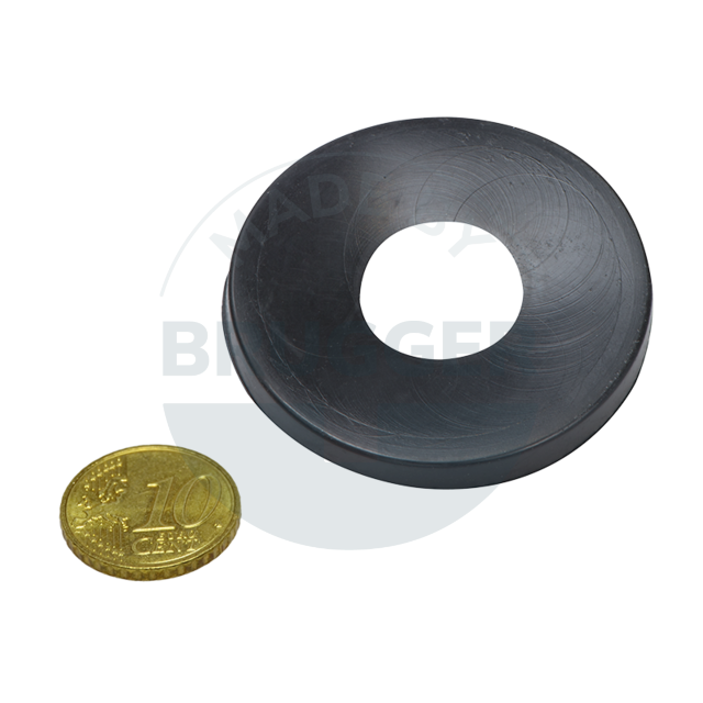 Rubber flap as protective cover for magnet systems ⌀50mm | © Brugger GmbH