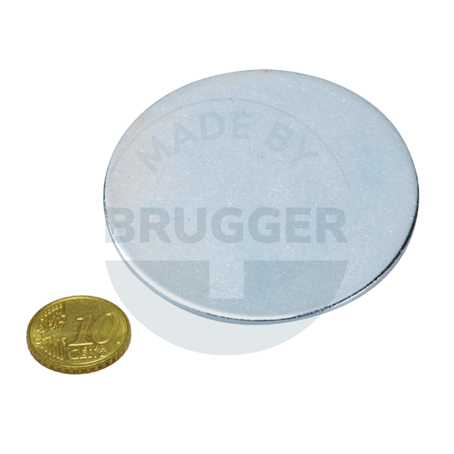 Metal disc with double adhesive tape (3M Scotch-Mount 4032) | © Brugger GmbH