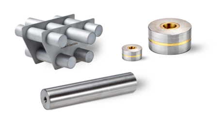 Magnetfilter zur Separierung von eisenhaltigen Fremdkörpern - Magnetrollen transportieren Bleche, Rohre und Profile  | © Brugger GmbH